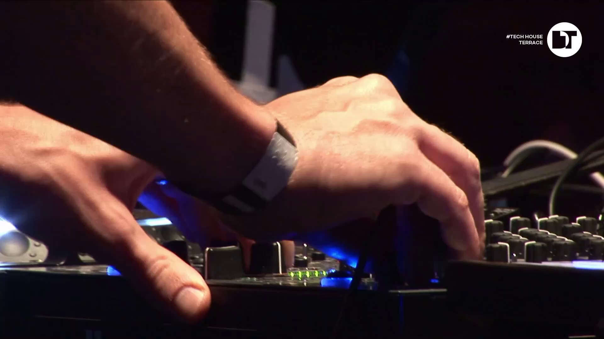 Watch DanceTV Algorhythm